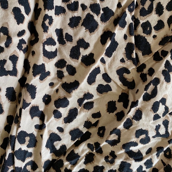 NWOT Torrid Cheetah Skirt - Picture 5 of 8